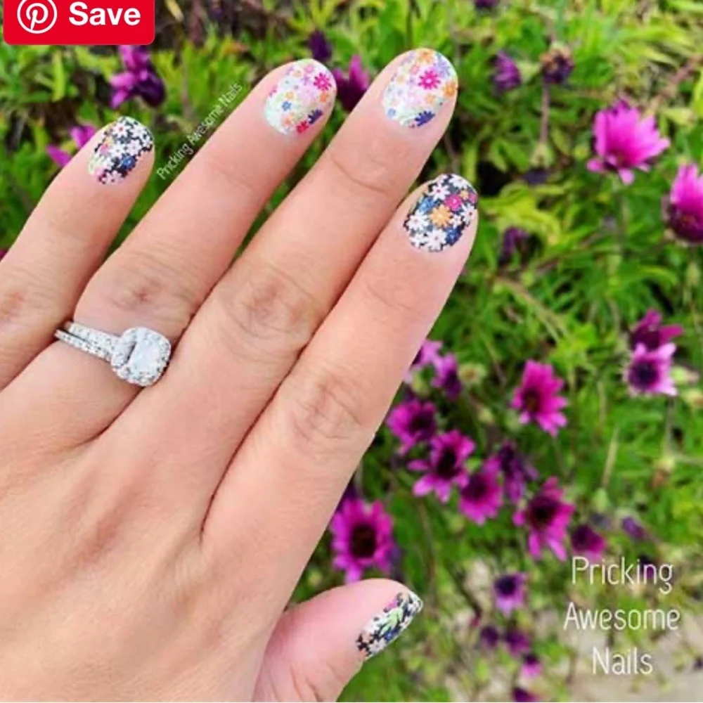 *Retired* Color Street: Daisy Me Rolling | Floral Black White Spring Pink Flower - Picture 8 of 13